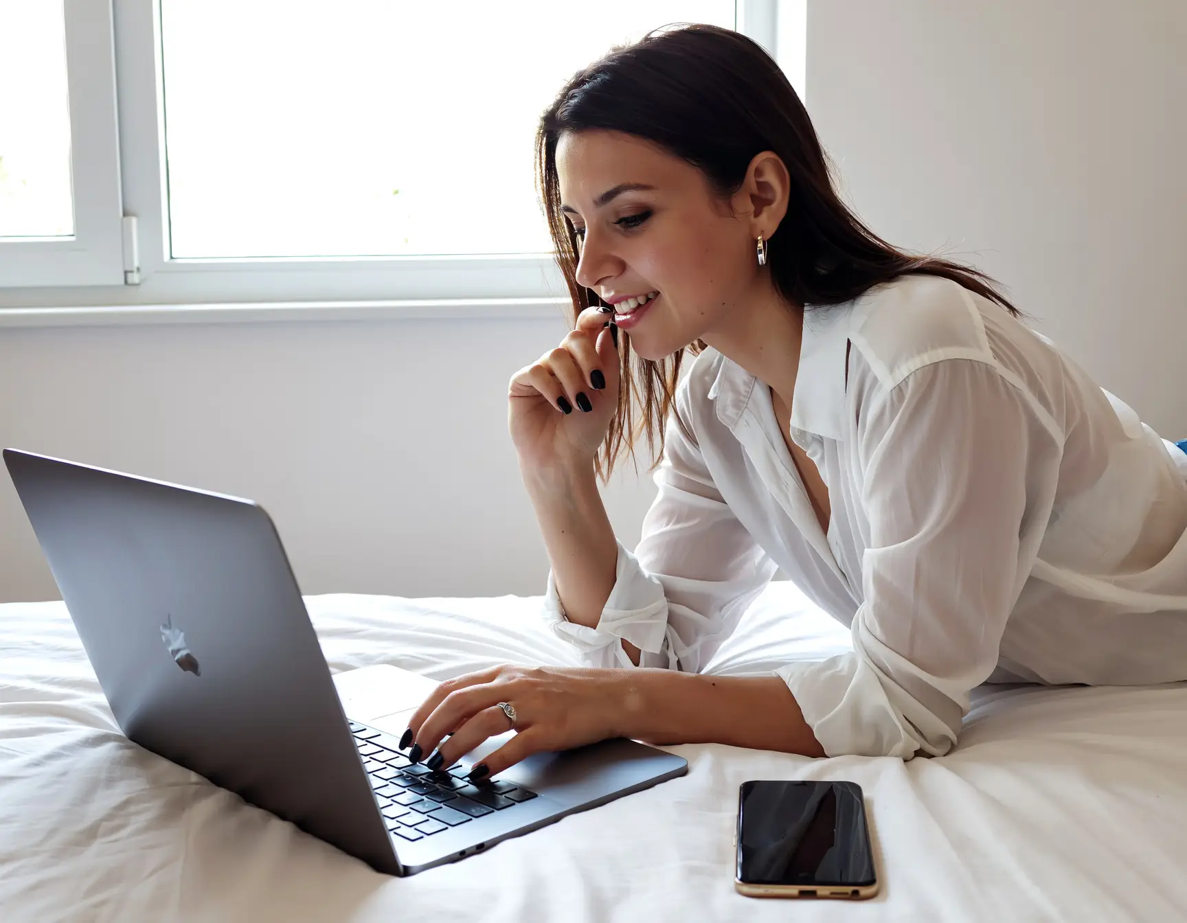 Paiement sécurisé par carte bancaire pour un service de téléphone rose en visio privée, depuis mobile ou ordinateur